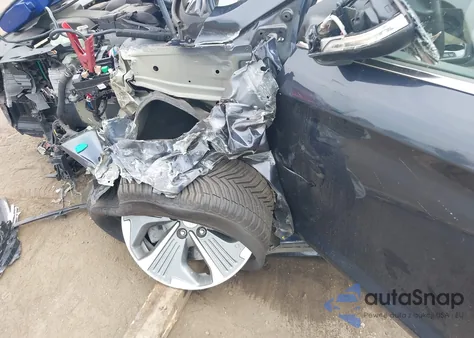 2018 Hyundai Sonata Hybrid Limited from USA, damaged, VIN KMHE34L31JA087408